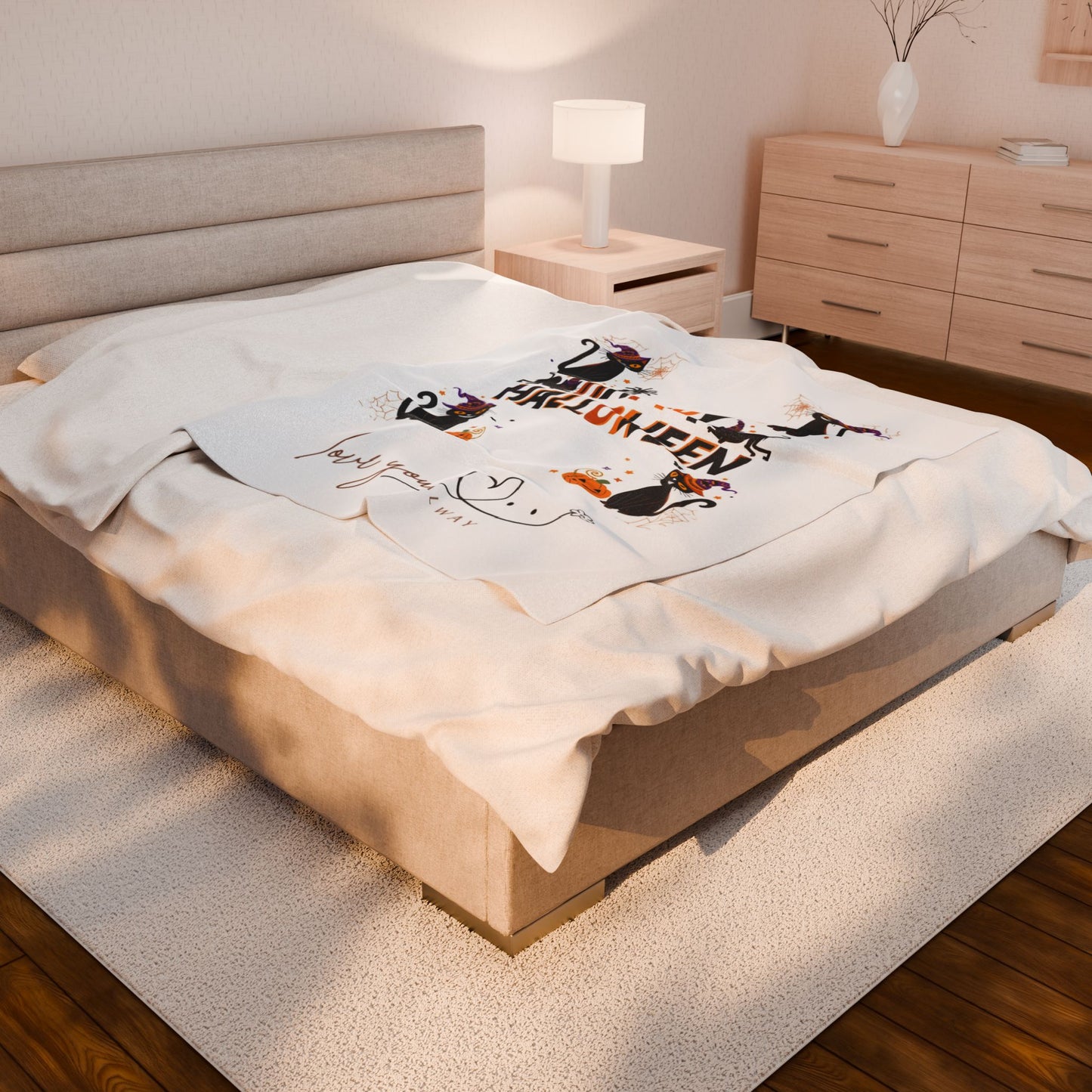 Cozy Halloween Velveteen Plush Blanket | Soft Throw for Spooky Nights, Halloween Decor, Gift for Kids & Adults, Fall Essentials
